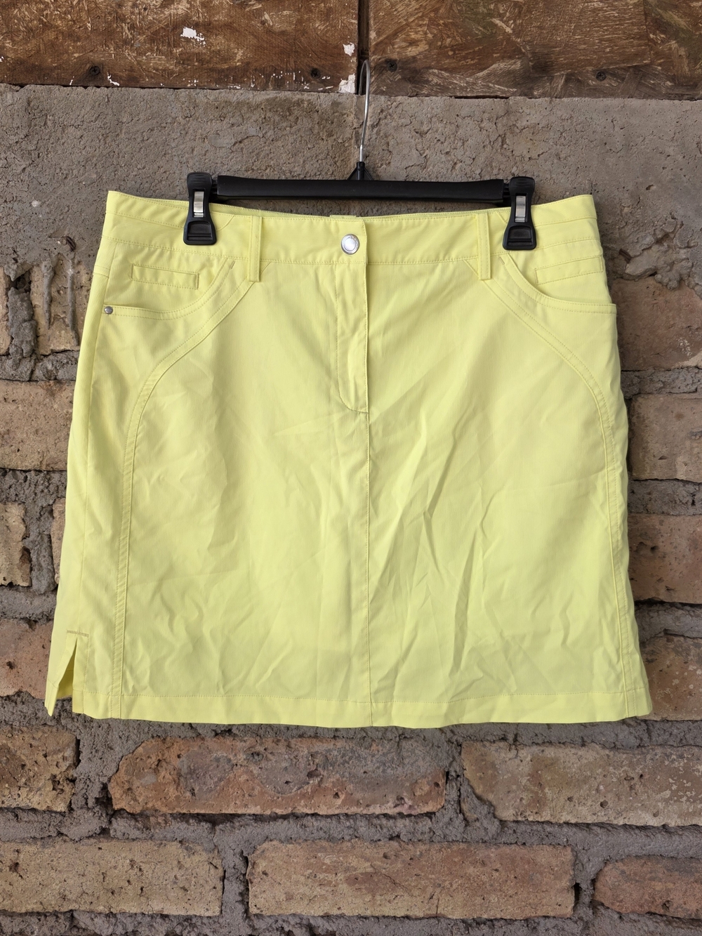 ​Nivo by Lanctôt Golf Skort Neon Yellow Size 10 Technical Stretch Pockets
